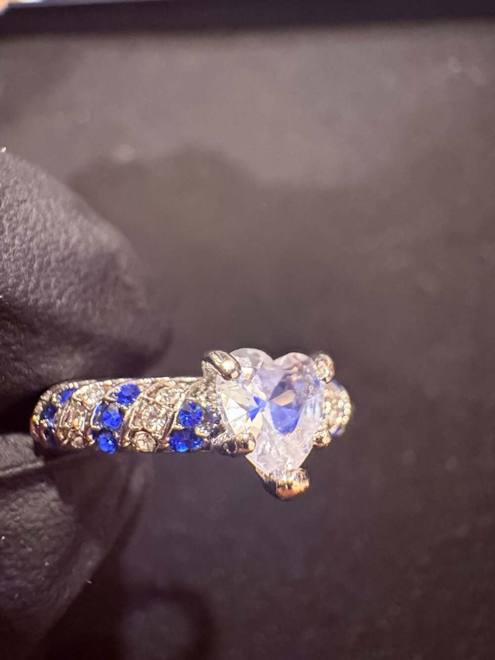 Heart Ring Set - Picture 5 of 6